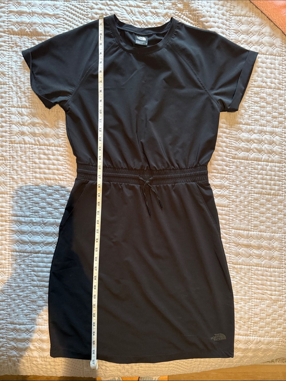 The North Face Women's Black Short Sleeve Drawstring Waist Dress- size S